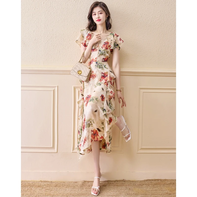 雪纺连衣裙女夏2024年新款法式碎花高级感名媛气质收腰显瘦长裙子