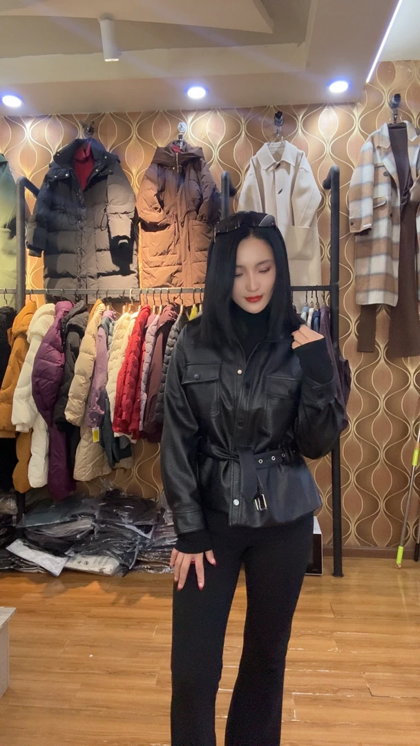 韩尤简同款百搭修身蛋白皮夹克收腰外套