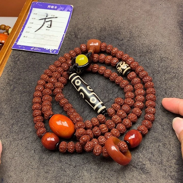 吊坠金刚菩提老树