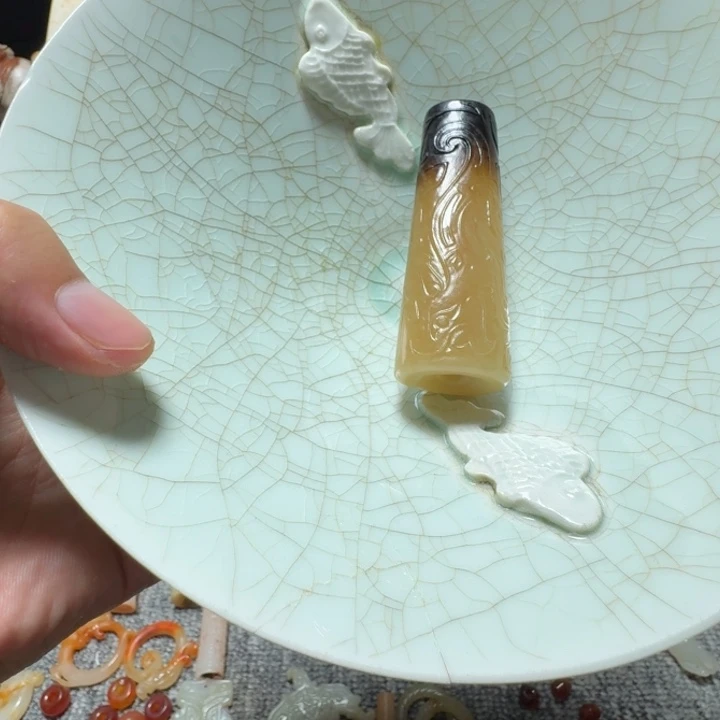 A***儿瓷片双鱼青瓷开片大碗