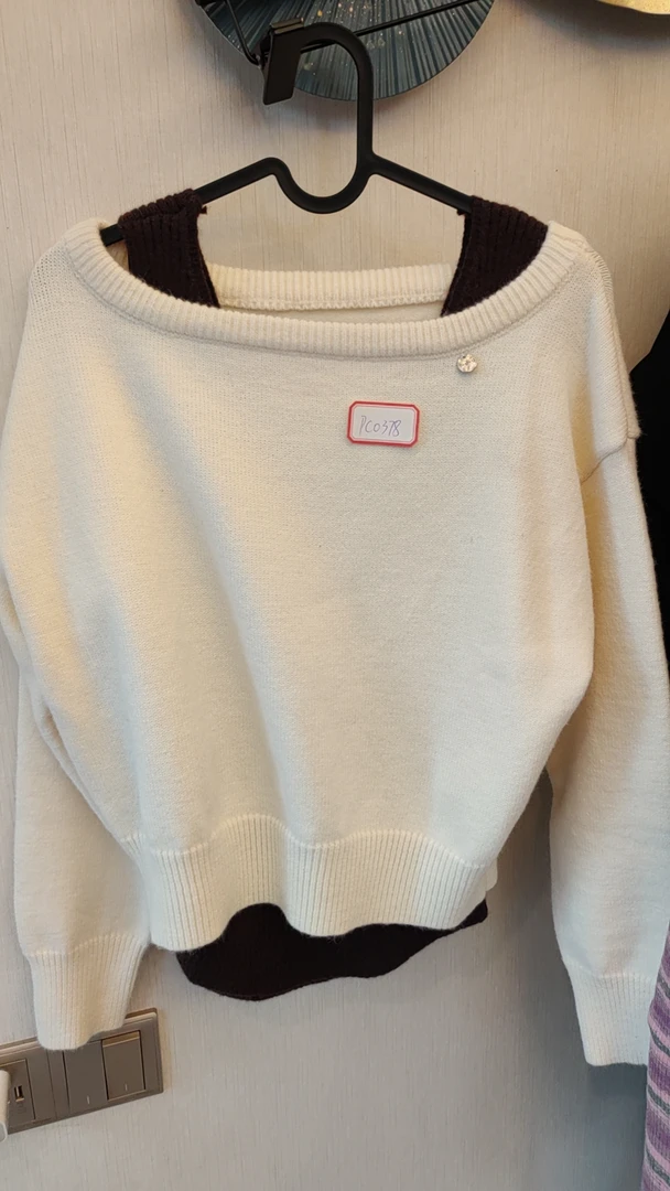 PP福利两件套毛衣pc0378