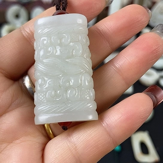 和田玉（糖玉）未镶嵌挂件