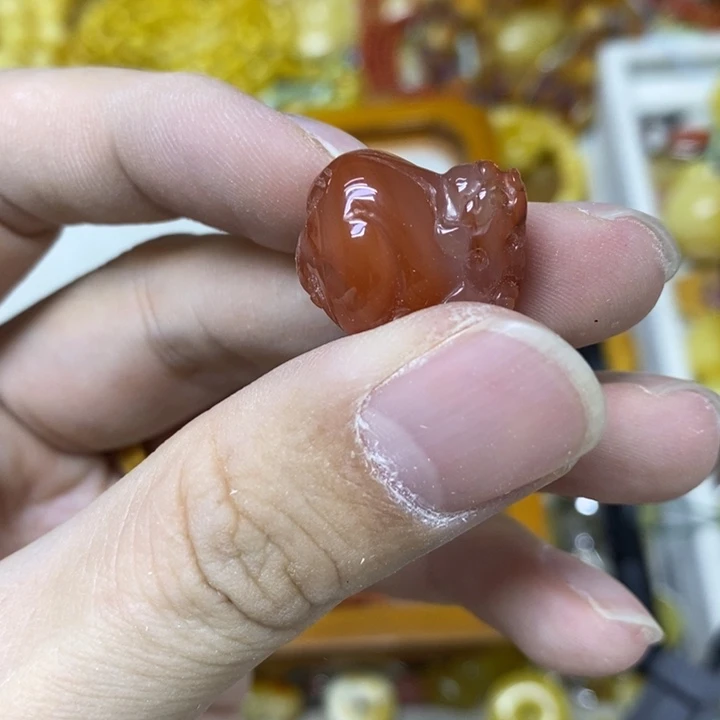 南红玛瑙未镶嵌吊坠