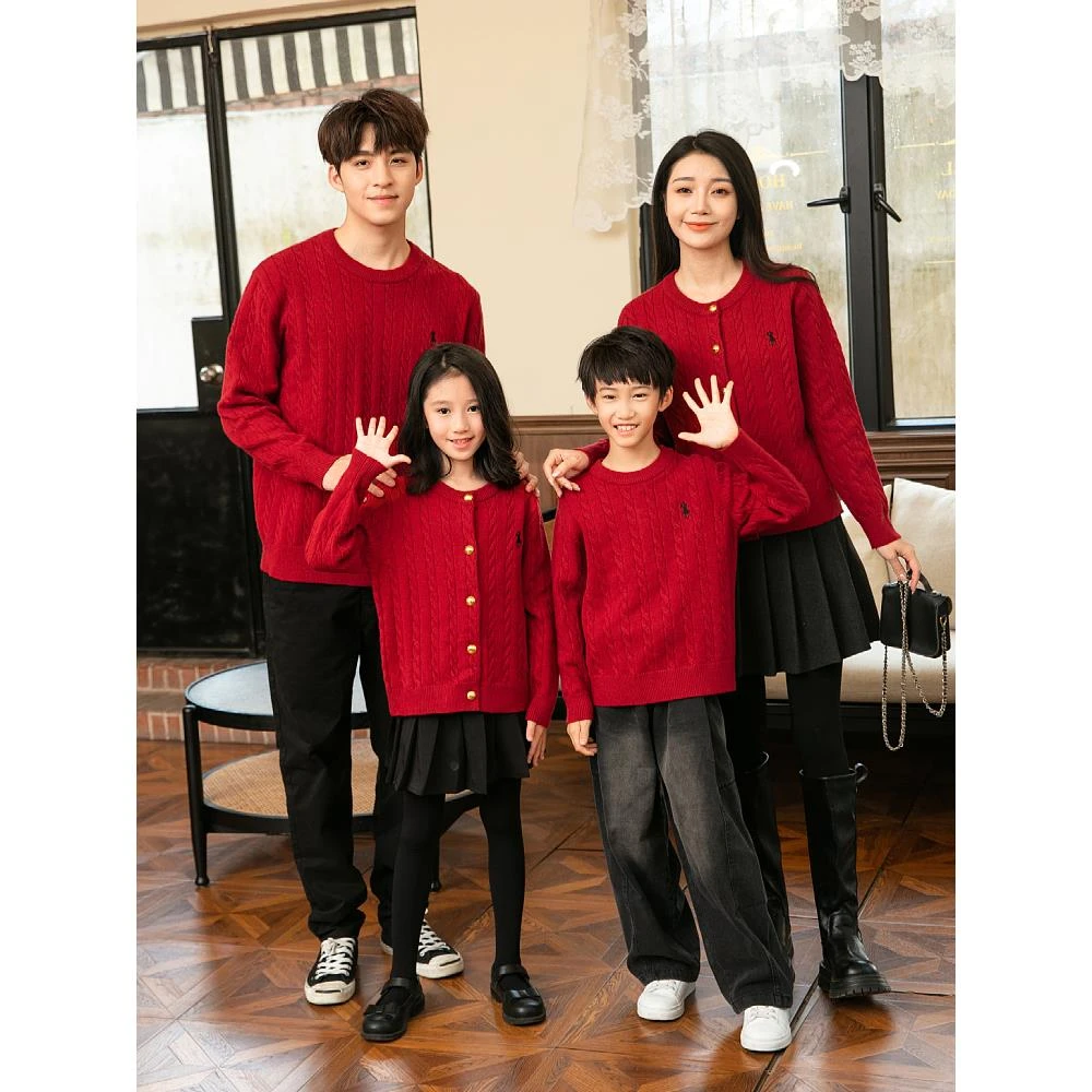 高端炸街亲子装一家三口四口秋冬季2025新款母子母女红色开衫毛衣