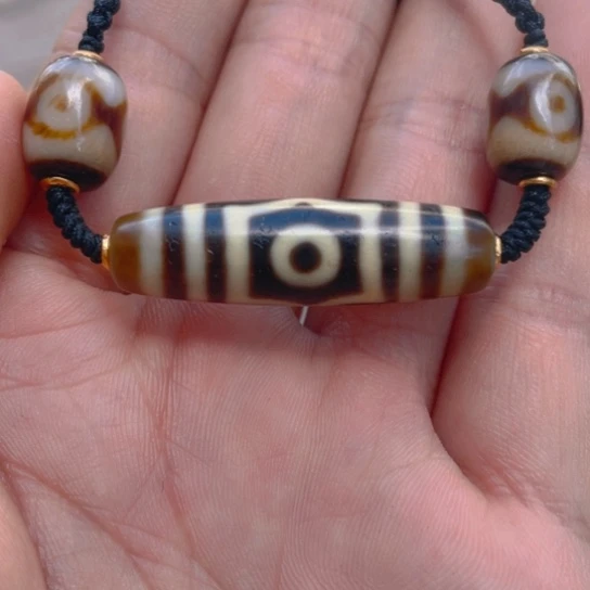 未镶嵌颈饰玛瑙/玉髓（覆膜）