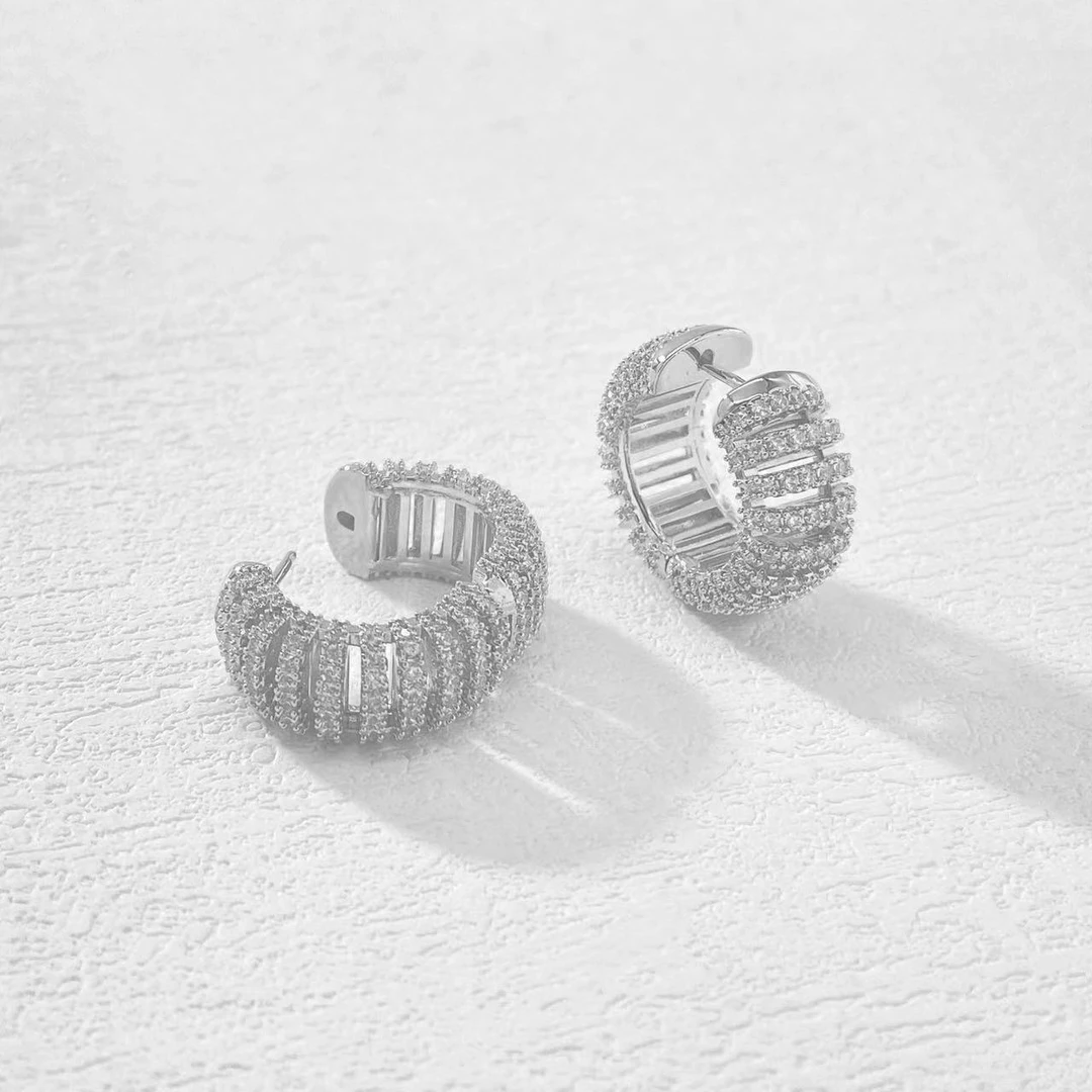 铜合金耳饰 木木（YS431） 内径13毫米 精镶爆闪重工耳圈耳环