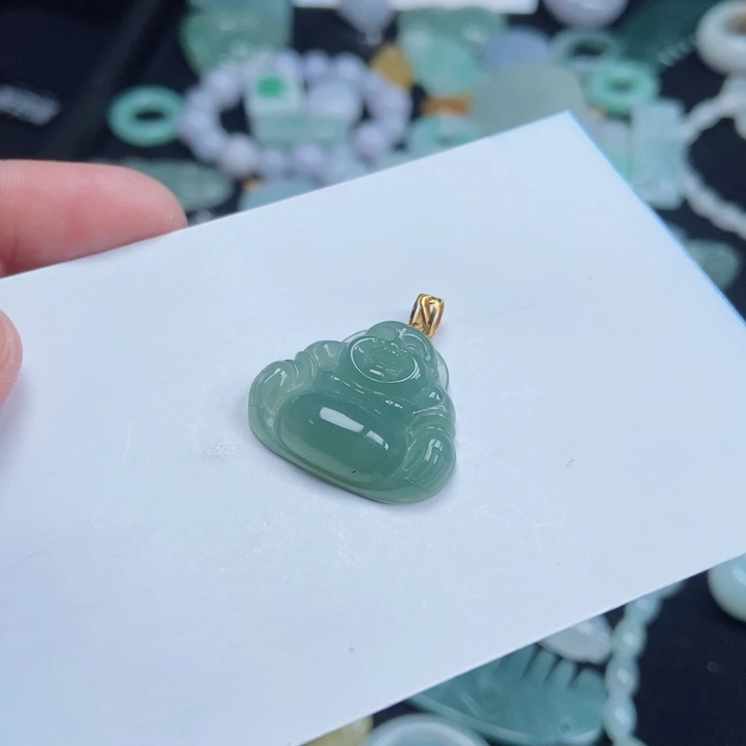 翡翠颈饰未镶嵌凡***?