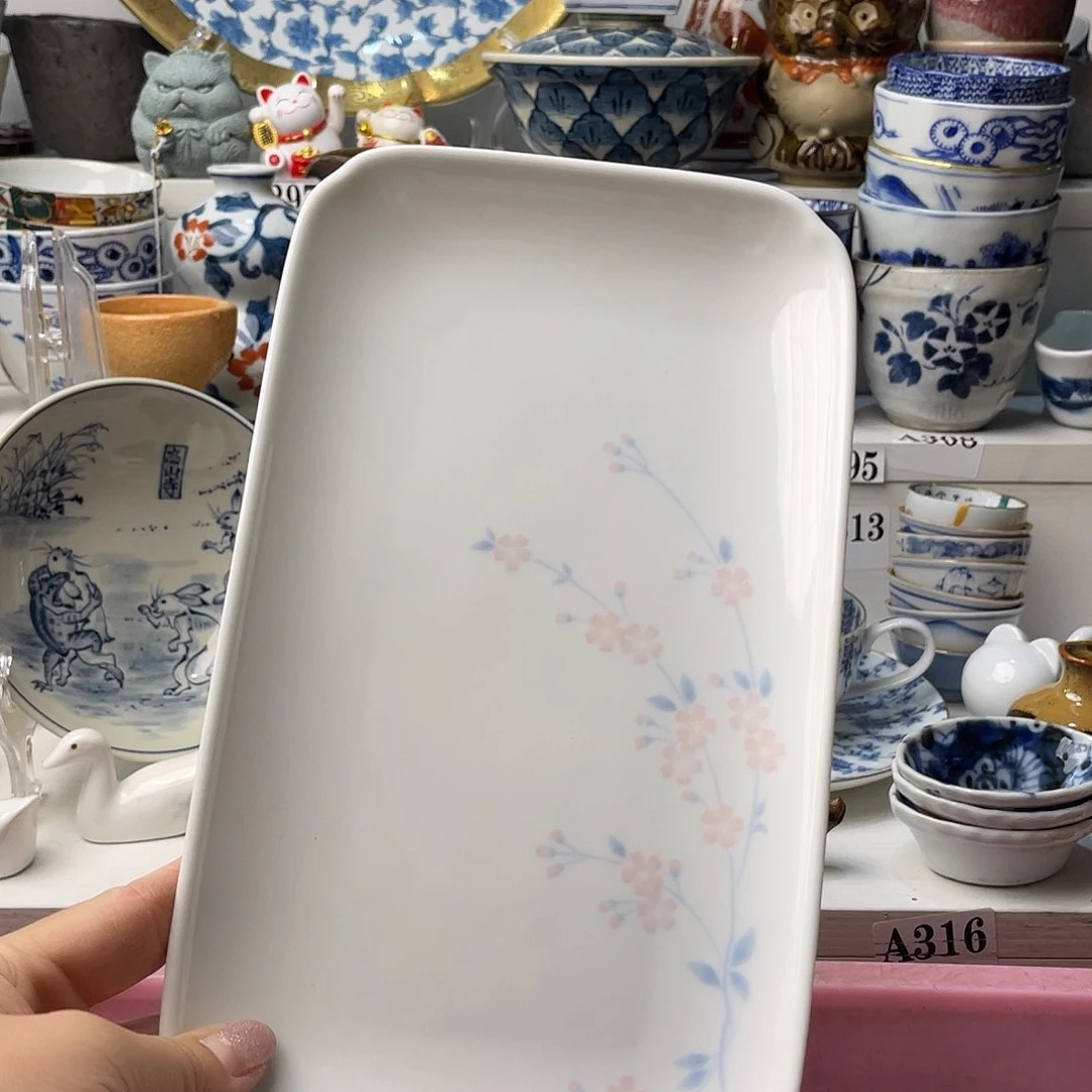 瓷片半*哈哈哈我是个好姑娘哈