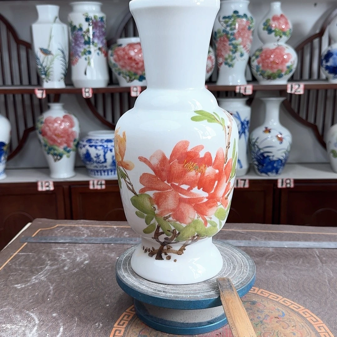 摆件景德镇陶瓷花红牡