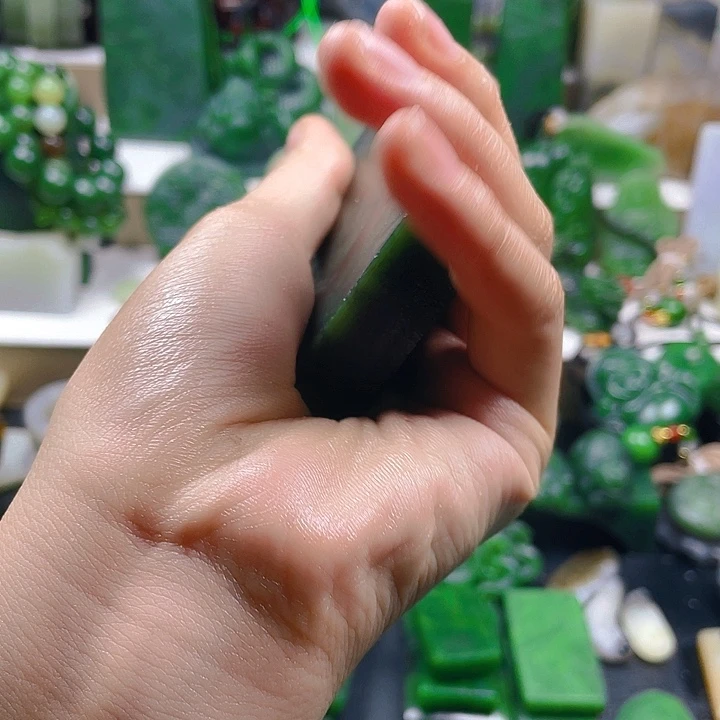 未镶嵌和田玉挂件