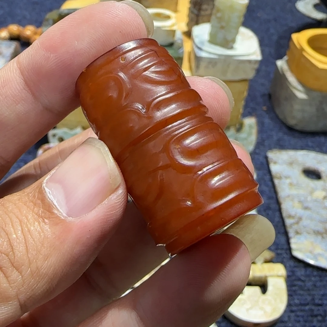 用***鱼和田玉（糖玉）未镶嵌车挂