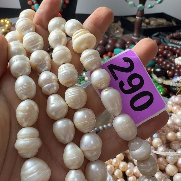 米***儿玛瑙/玉髓未镶嵌颈饰