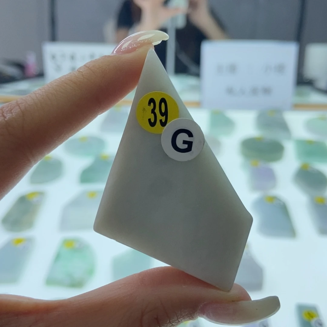 定制翡翠未镶嵌天然翡翠a