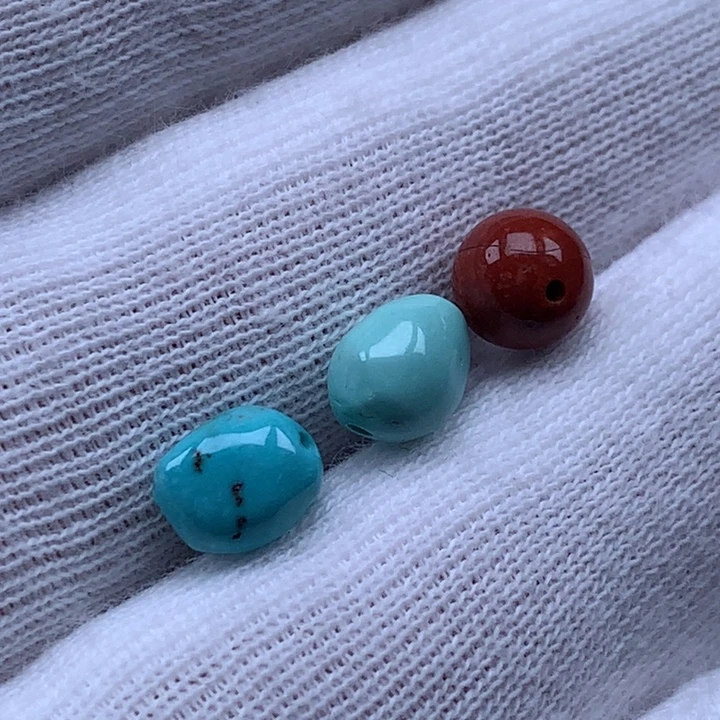 南红玛瑙未镶嵌珠宝奇石