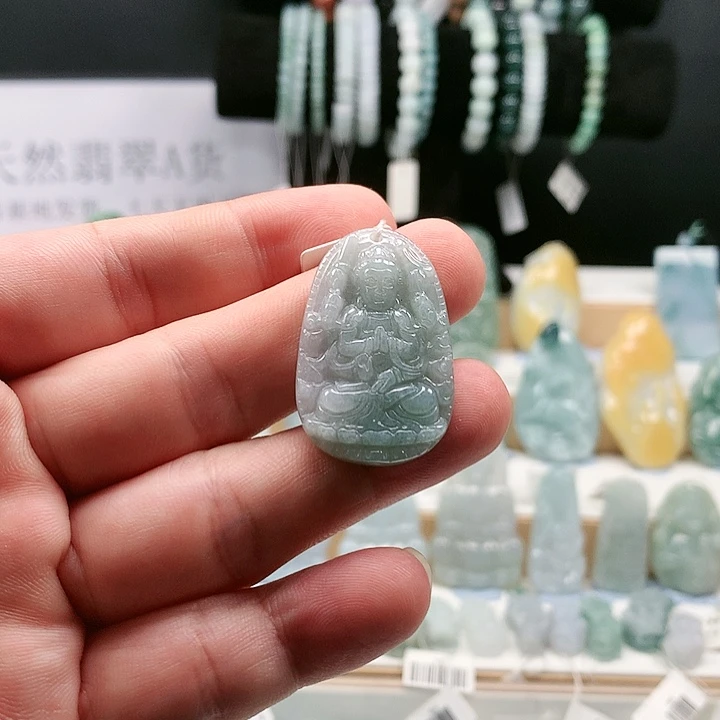 吊坠(不含链)未镶嵌翡翠71千手观音