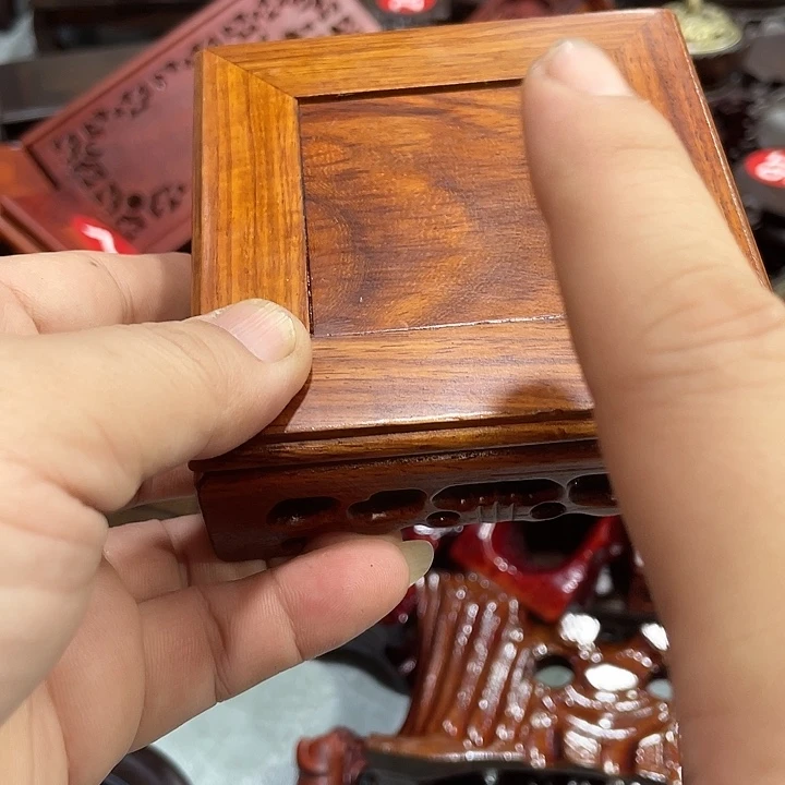 琉璃手工艺品红木底座工艺品