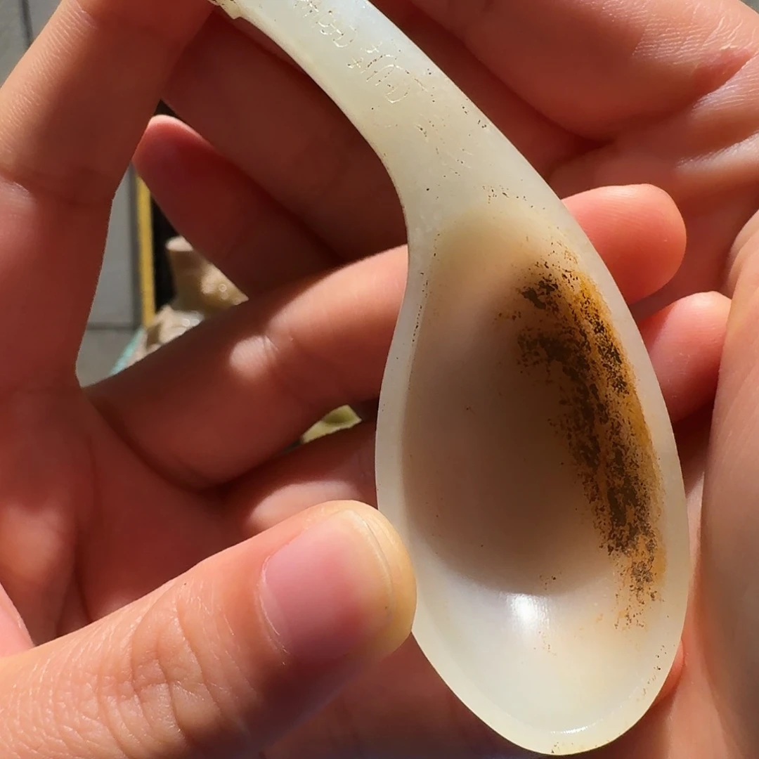 泱***夏和田玉未镶嵌挂件