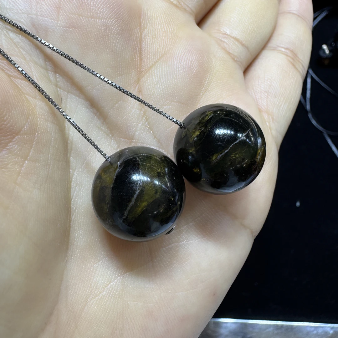 16海藻珠耳线（清货价！有轻微矿线，考虑好再拍，不支持七天无理由）