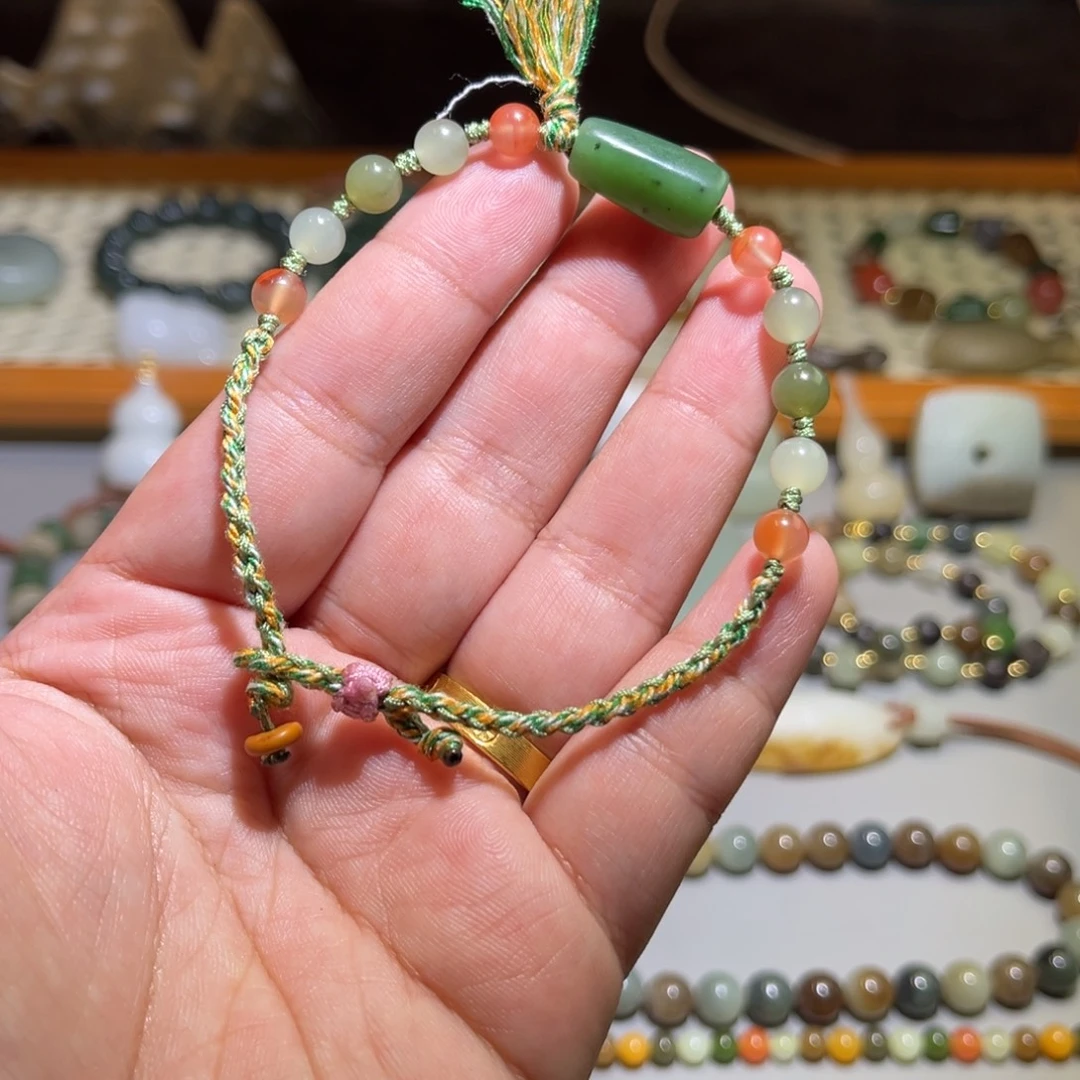 和田玉未镶嵌手链