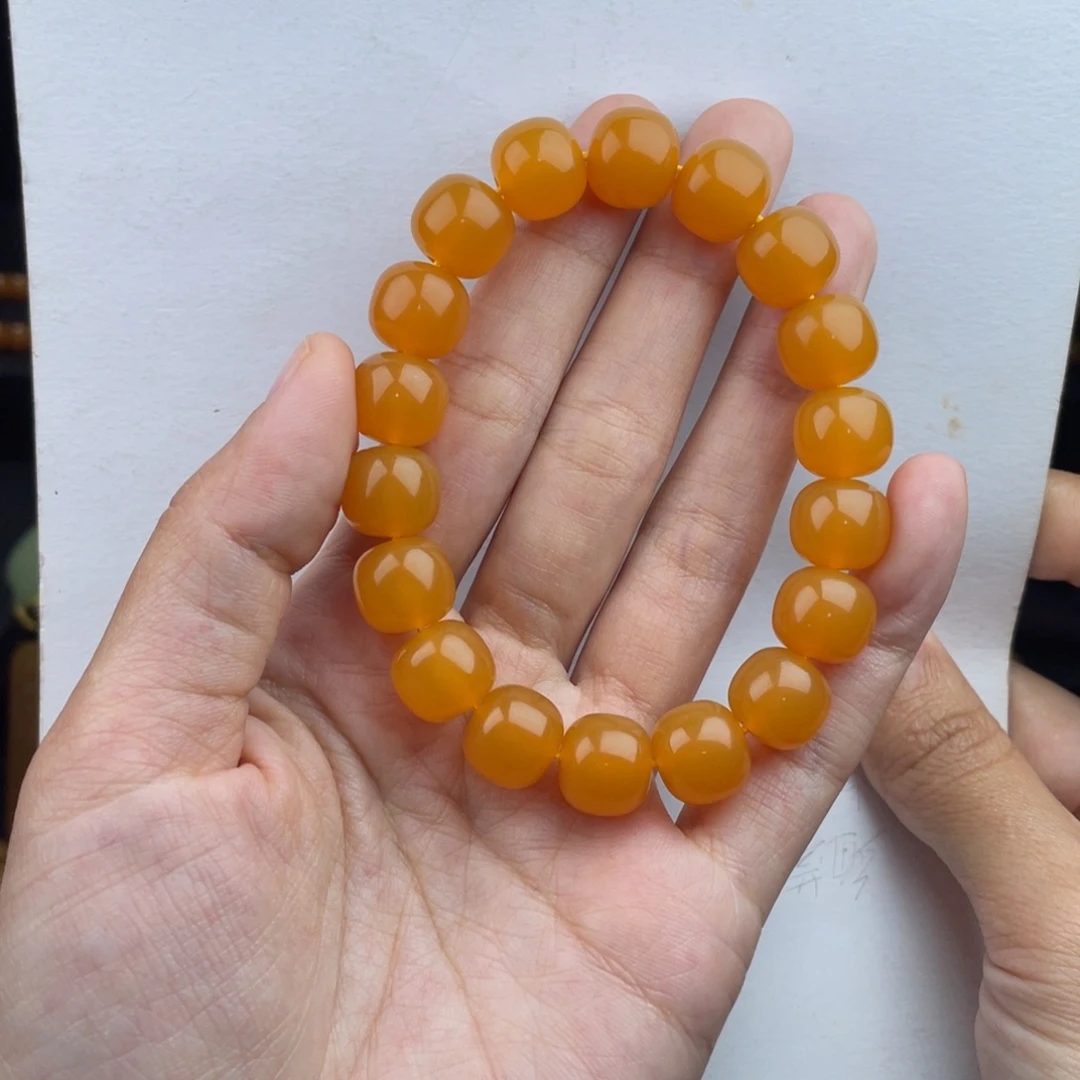 真***诚石英质玉（缅黄）未镶嵌颈饰