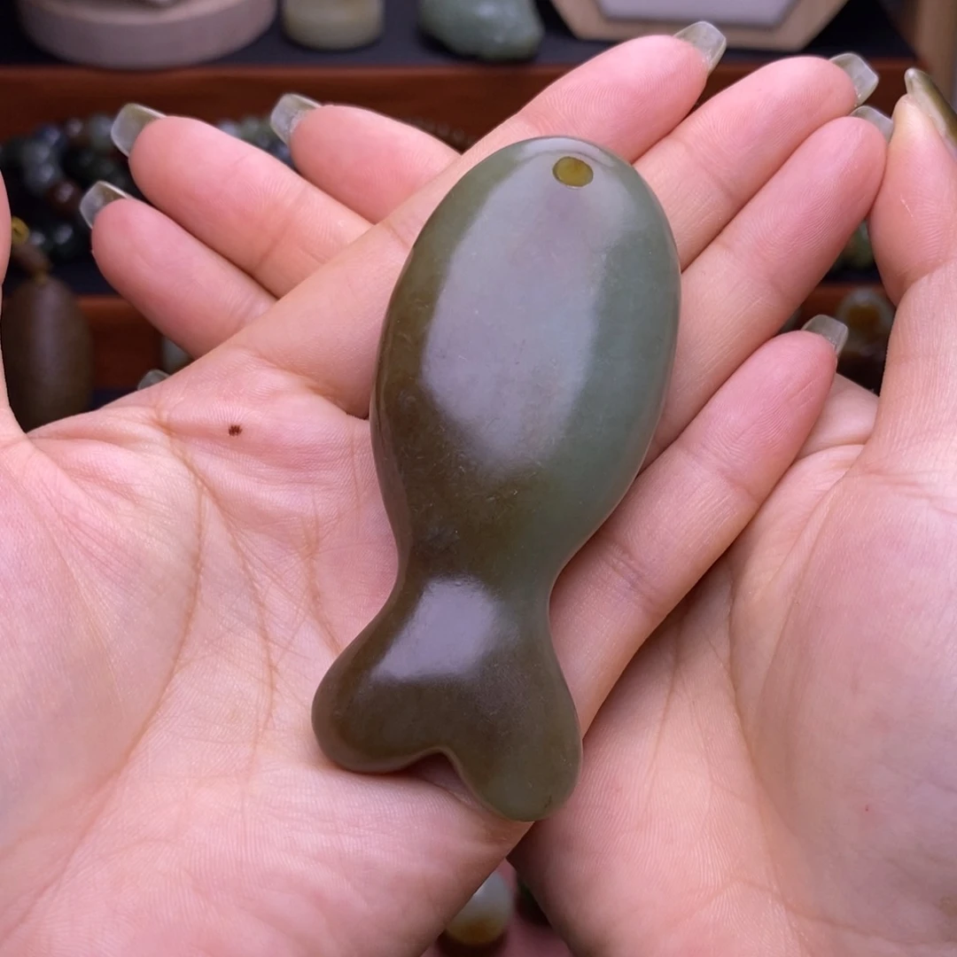 和田玉未镶嵌颈饰?*石