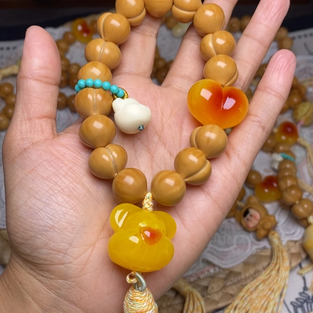 猴头核桃吊坠屁桃15加