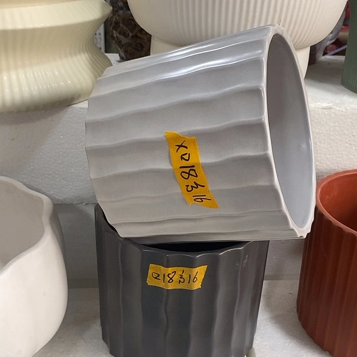 摆件多肉植物盆瑕疵有孔