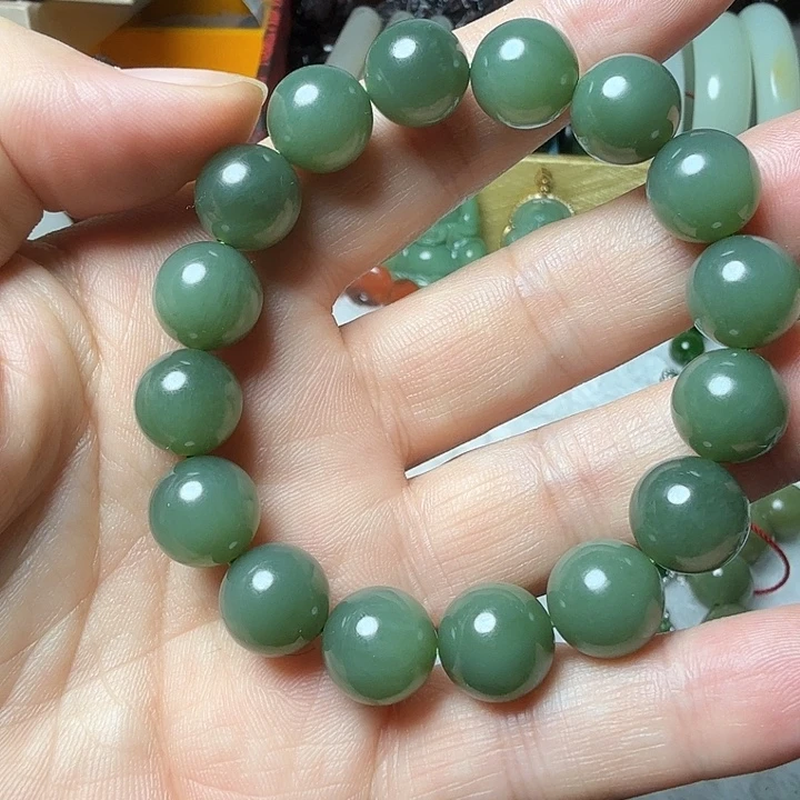 和田玉未镶嵌手串