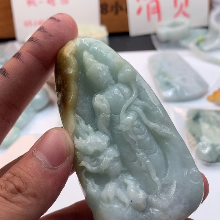翡翠未镶嵌颈饰保真天然a货翡翠