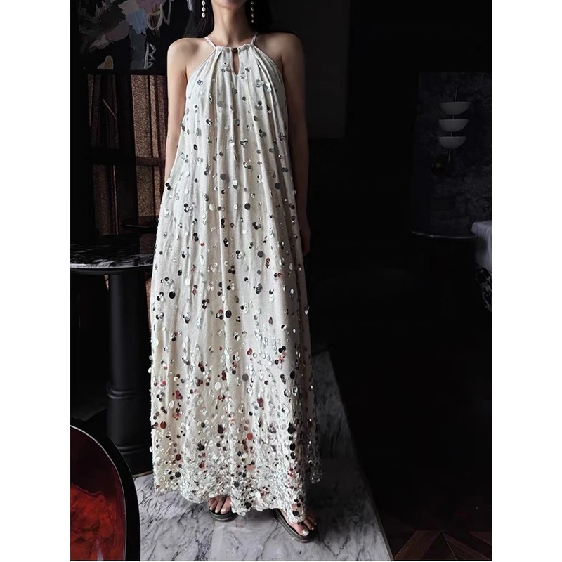 CHENG.程【自成焦点】满眼爱渐变立体亮片挂脖宽松大摆亚麻连衣裙