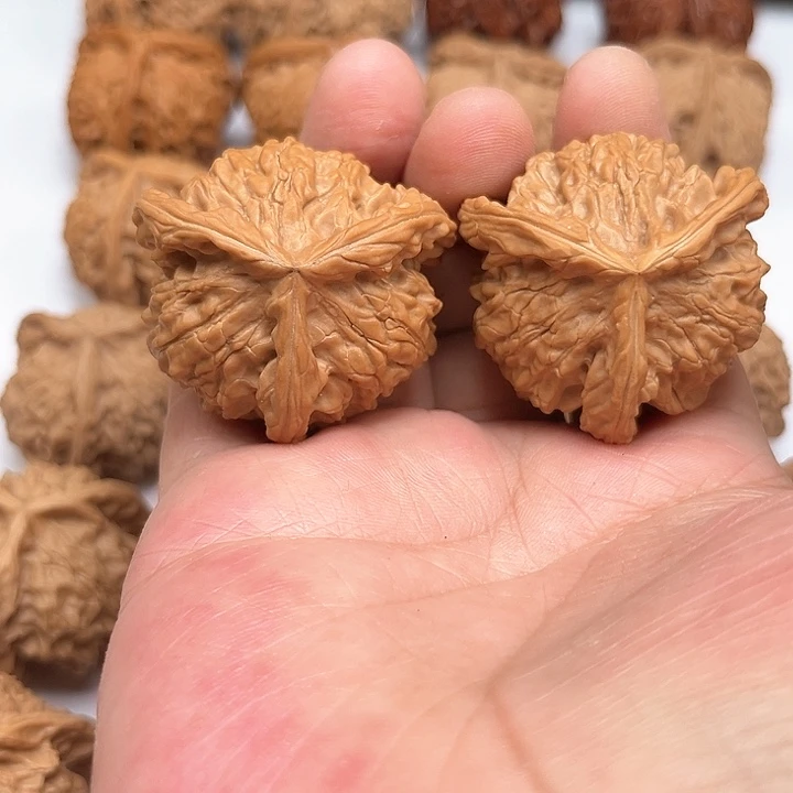 文玩核桃吊坠3*1我想要