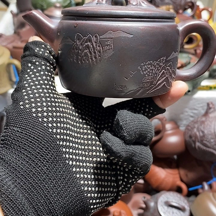 紫砂茶壶微瑕微笑