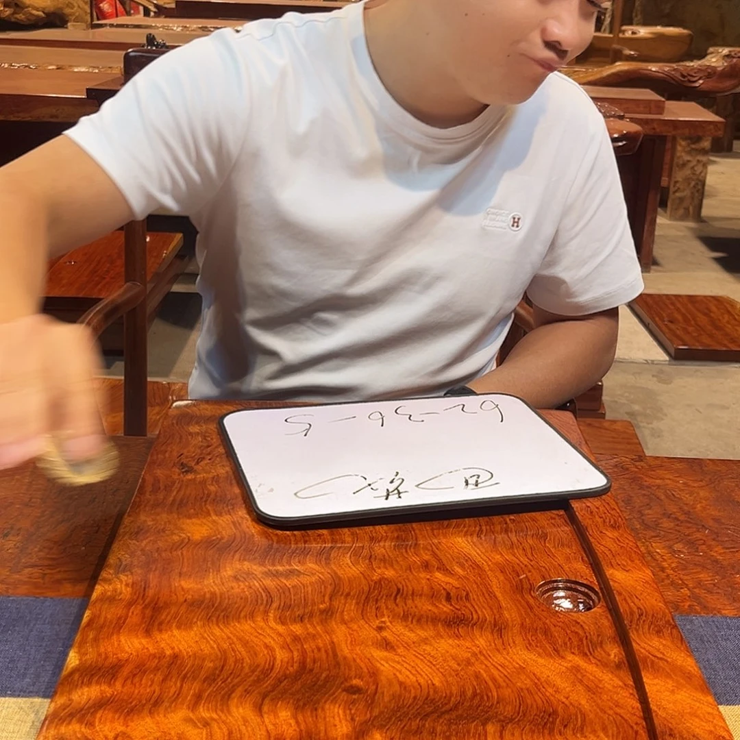 玉木（非红木类）巴花学名古夷苏木