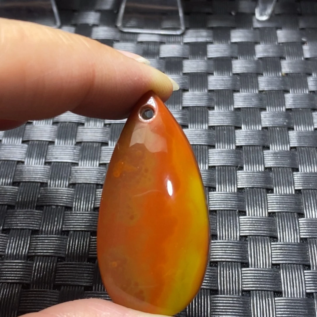 玛瑙/玉髓颈饰未镶嵌牛*虎