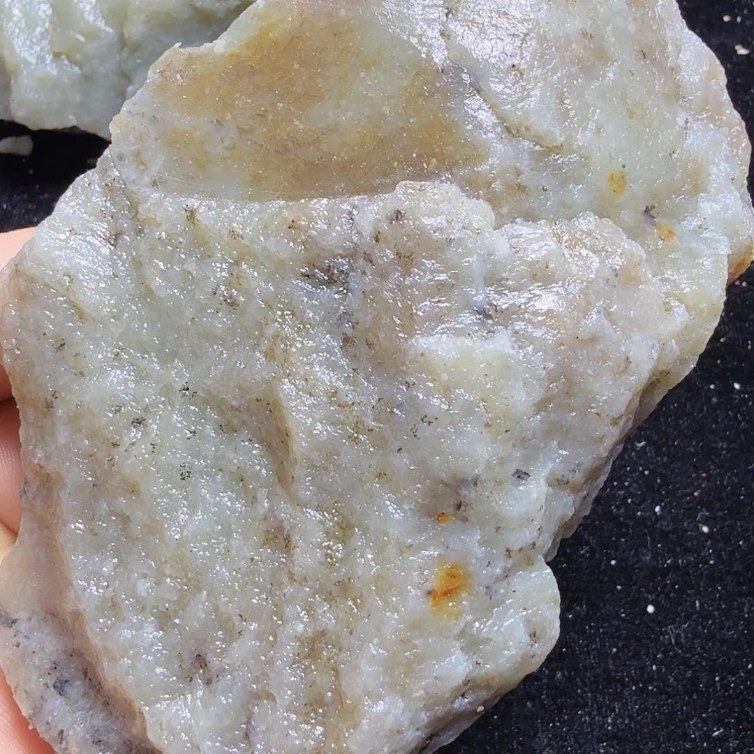 和田玉（糖玉）未镶嵌珠宝半成品