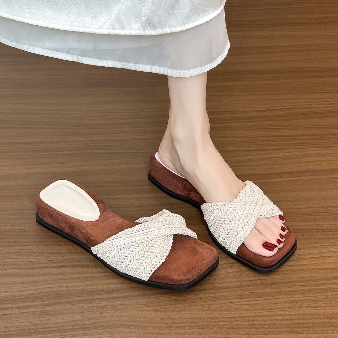 法式日常一字带凉鞋休闲软底凉鞋方头欧若智性风舒适一脚蹬平底