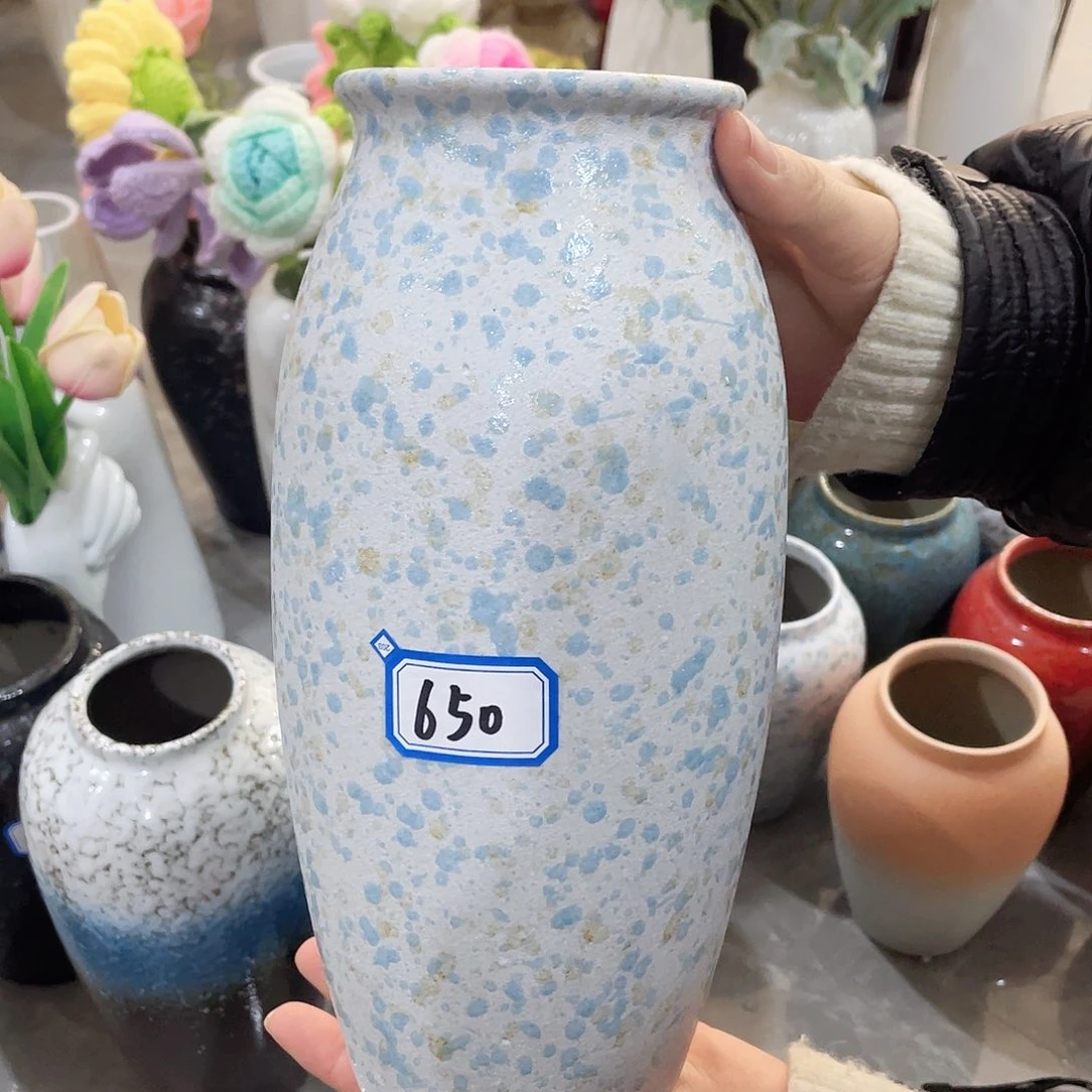 瓶650号复古陶瓷高25厘米微瑕一个