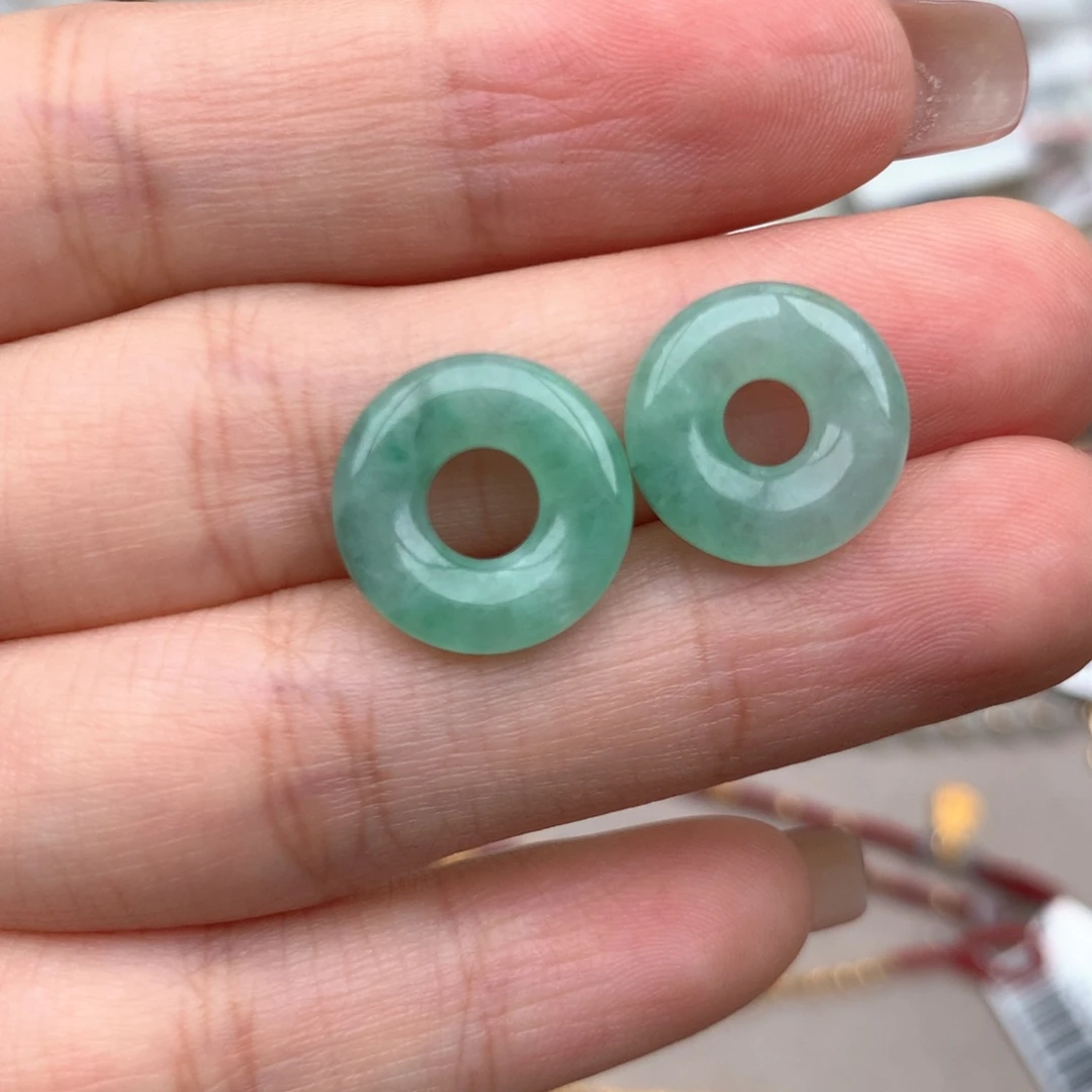 未镶嵌挂件翡翠…..