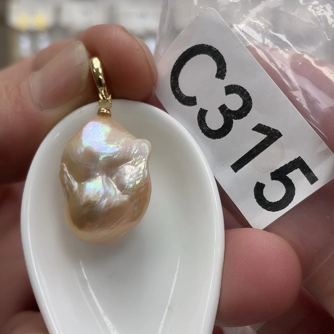 淡水珍珠颈饰未镶嵌