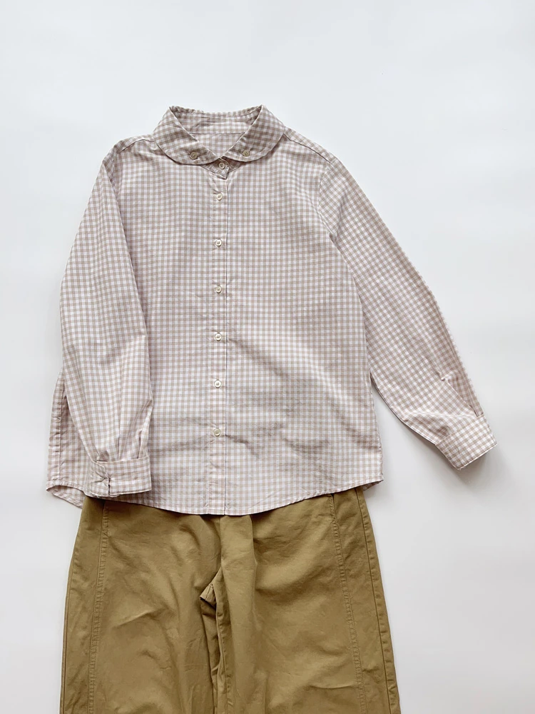 巨百搭好品质天然棉麻格纹衬衣上衣女设计娃娃领格子单排多扣衬衫