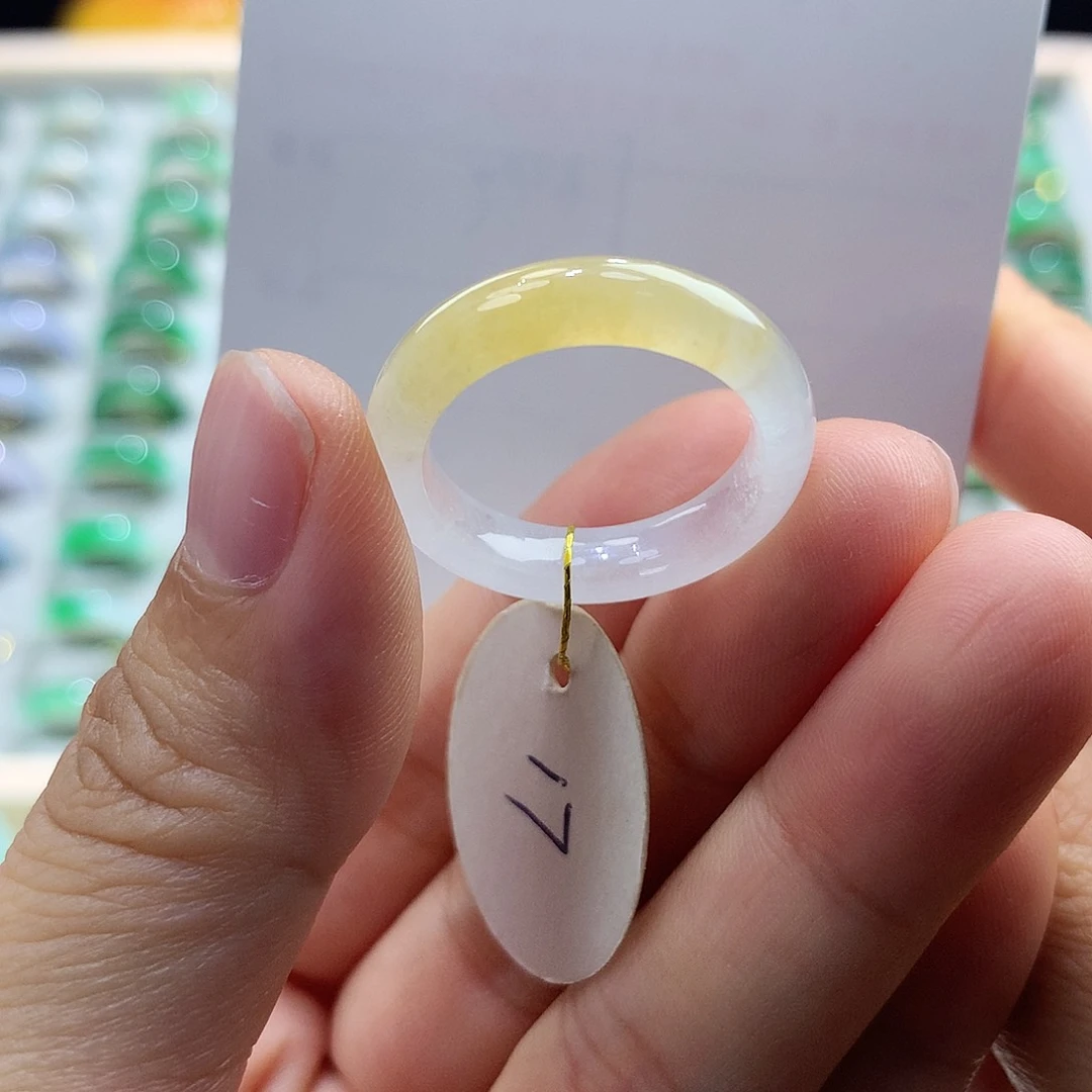 翡翠戒指未镶嵌17圈