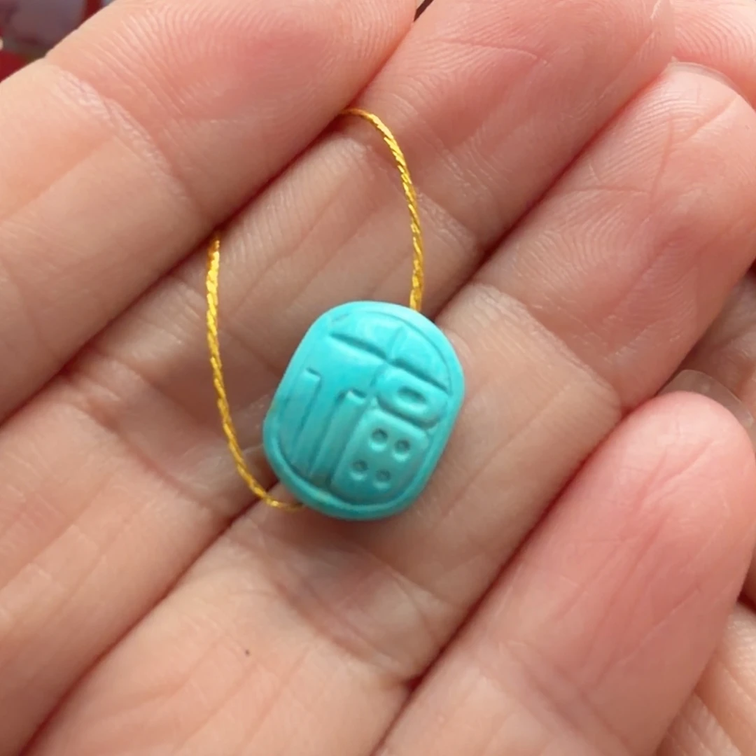 绿松石未镶嵌颈饰