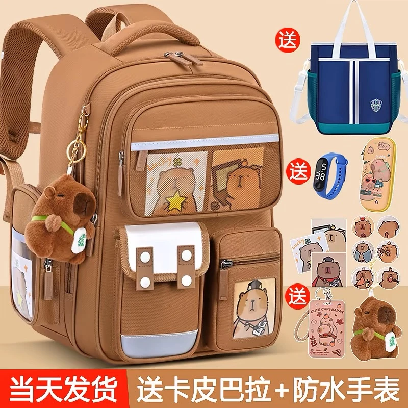 卡皮巴拉儿童小学生一三到六年级护脊减负双肩书包大容量轻便背包