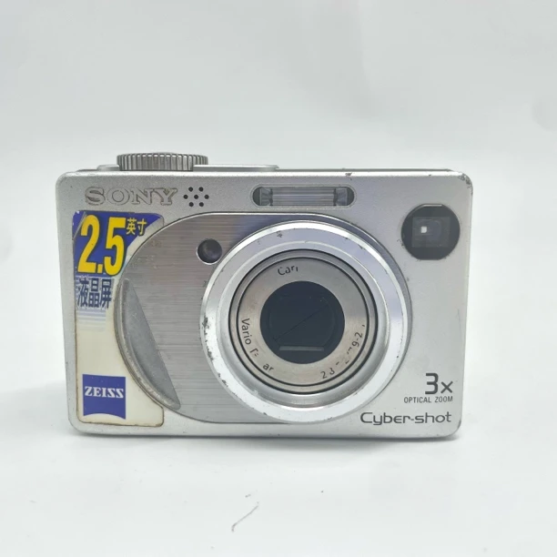 95新 Sony/索尼 W1 510万像素 3倍光学变焦（no退no换）