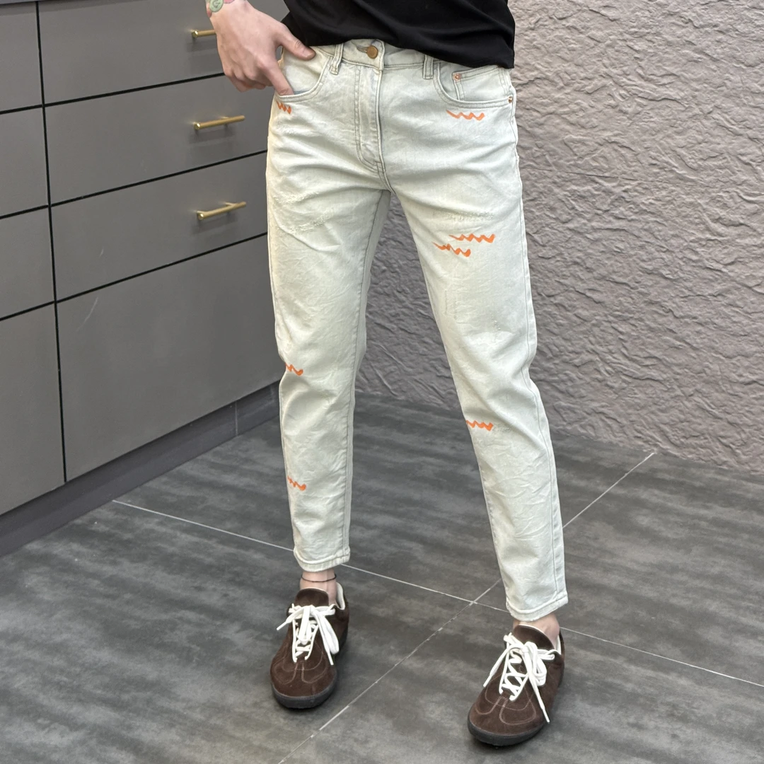 2025春季新款时尚休闲百搭印花薄款男士九分小脚牛仔裤7735