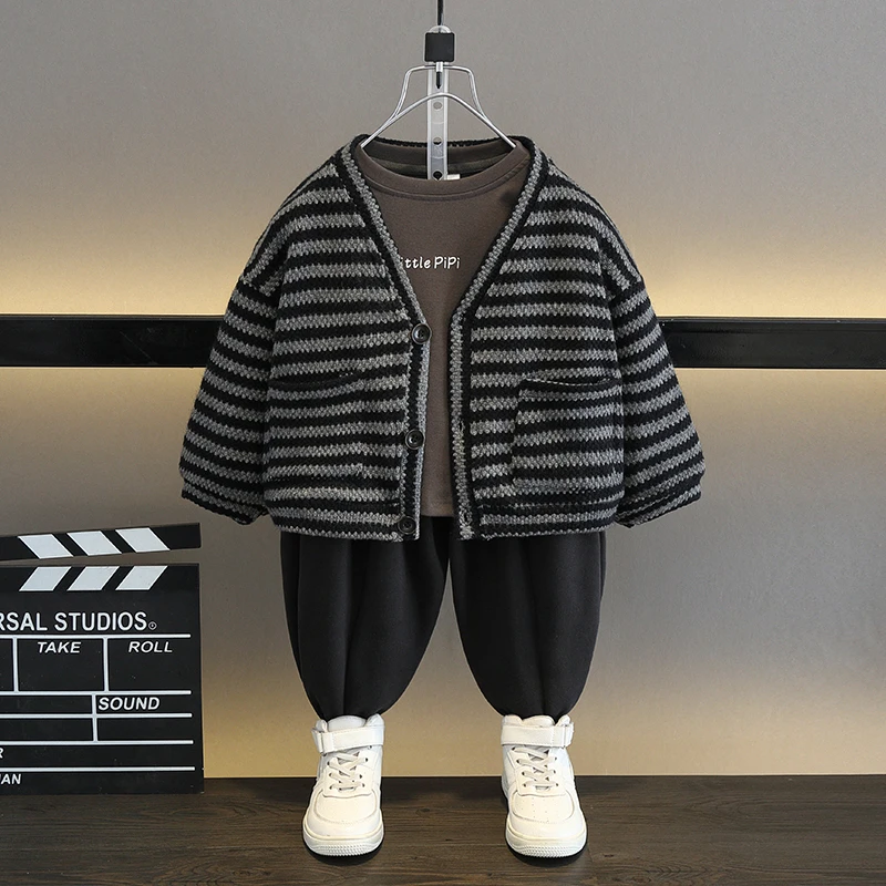 男童春秋款套装儿童韩版针织毛衣三件套宝宝新款秋季洋气外套衣服