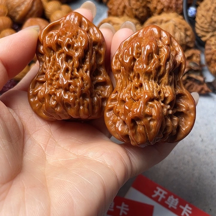 文玩核桃吊坠葫芦