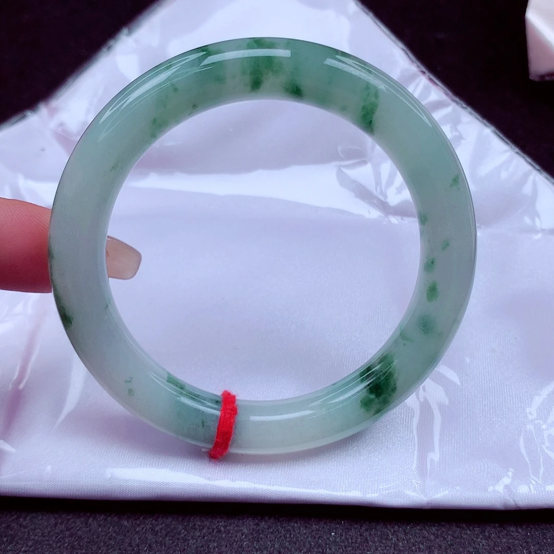 翡翠未镶嵌手镯天然缅甸翡翠A货