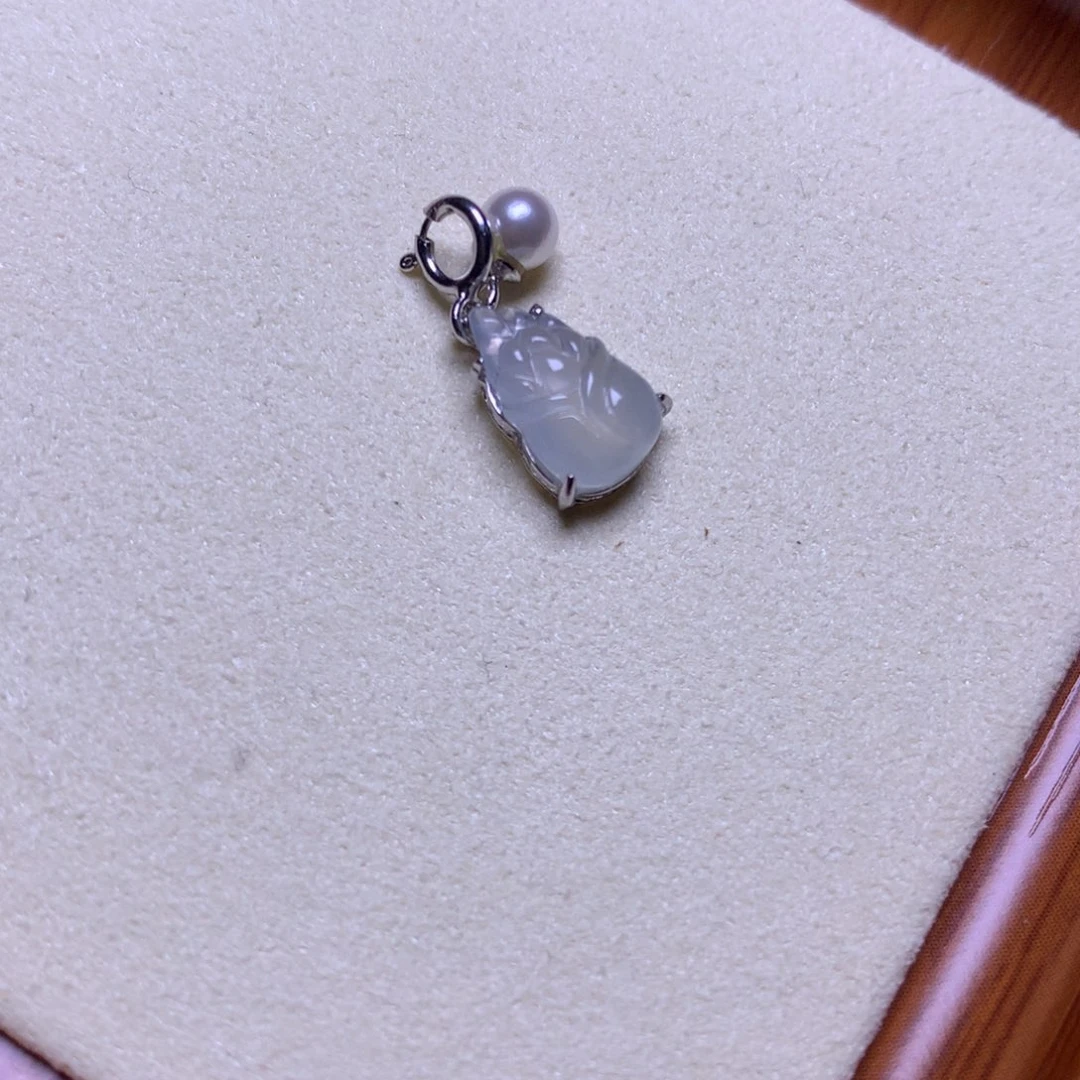 翡翠银S925镶嵌颈饰爆米花有钱花