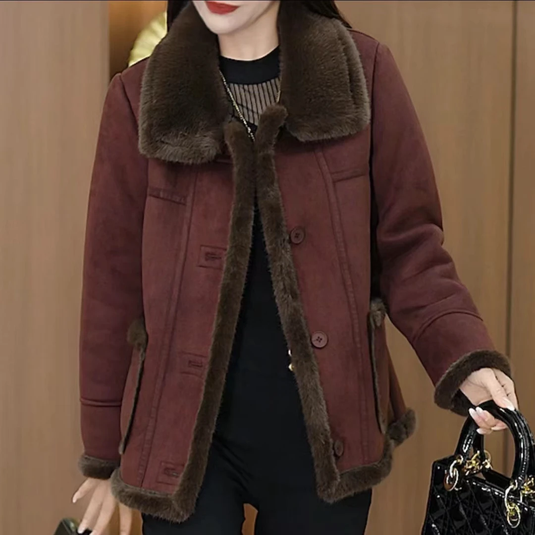 大码胖妈妈装秋冬新款加绒加厚拼接毛保暖洋气休闲中老年女外套